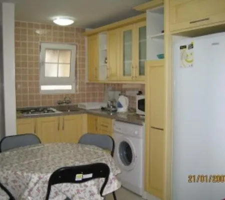 Met 10 Apartment Avsallar